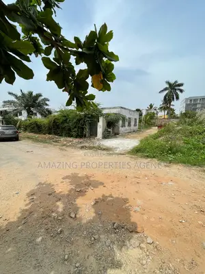 2 Plots of Land for Sale at Labone