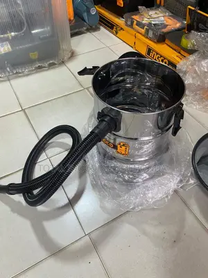 Ingco(Vacuum Cleaner 30liters) 1300w