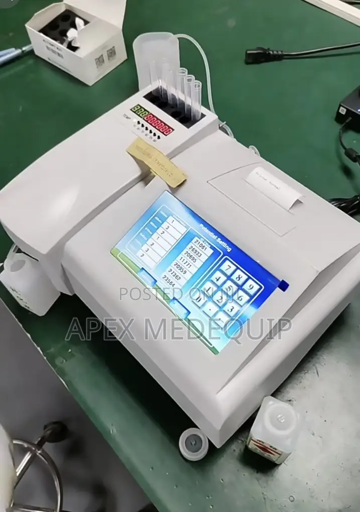 Semi Auto Chemistry Analyzer