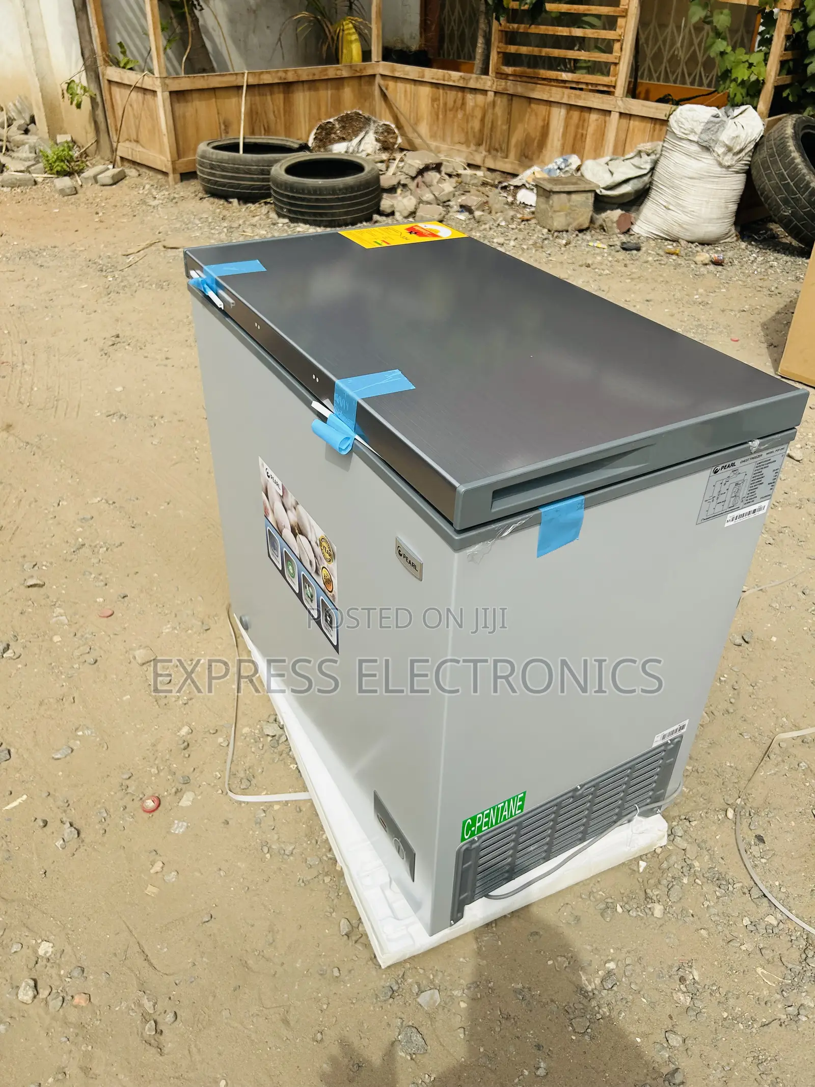 Powerful Sleek Design Chest Freezer Single Door Pearl 200L