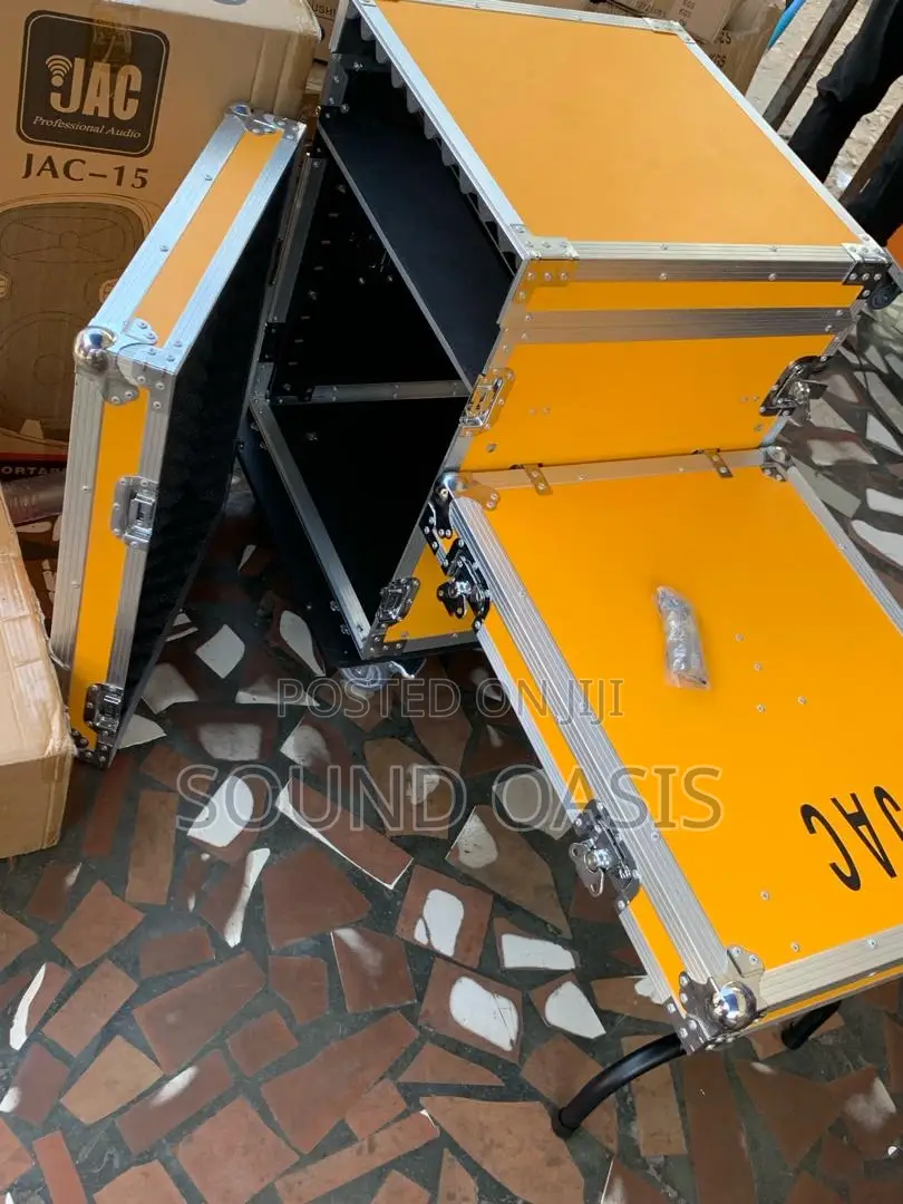 16U Amplifier Rack (Yellow)