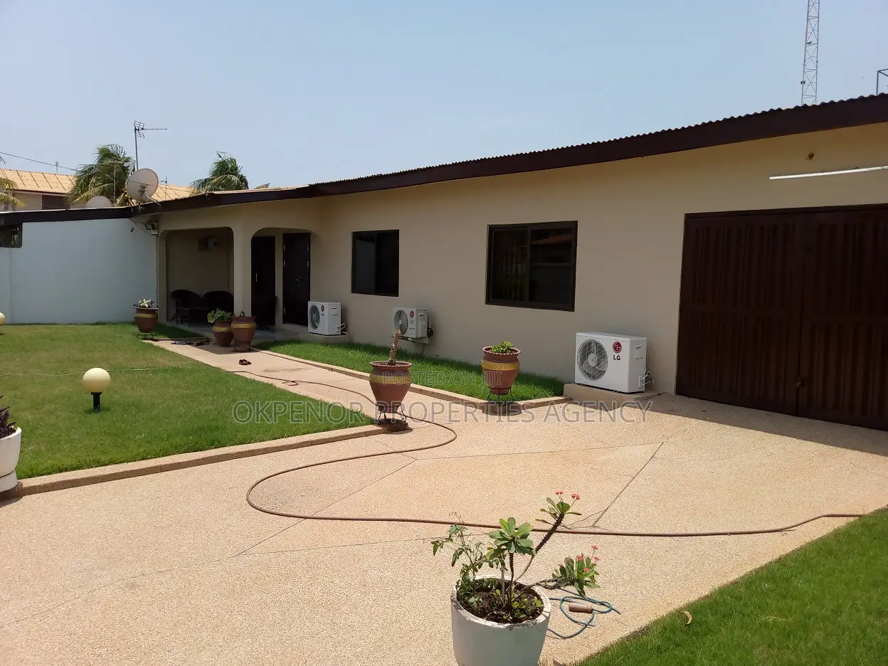Furnished 4bdrm House in Sakumono, Accra Metropolitan for sale