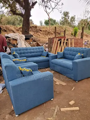 Quality Utv Sofa Set( Free Delivery)