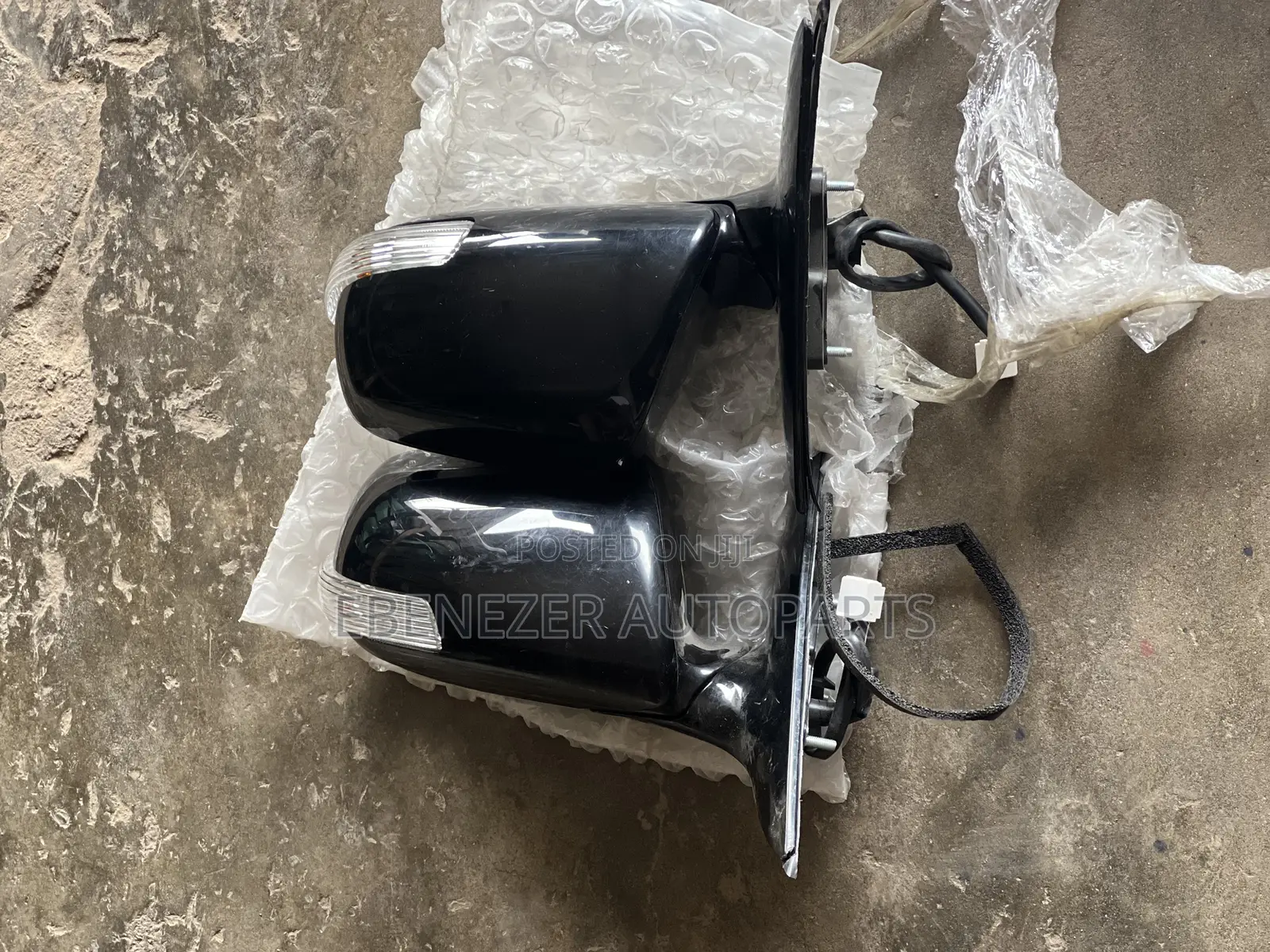 Camry 2009,2010,2011 Side Mirror With Light
