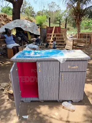 Quality Kitchen Cabinets ( Payment After Delivery)
