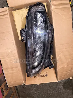 Honda Civic 2017 Touring Headlamps