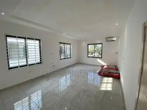 4bdrm Duplex in Pleasant Properties, East Legon for sale