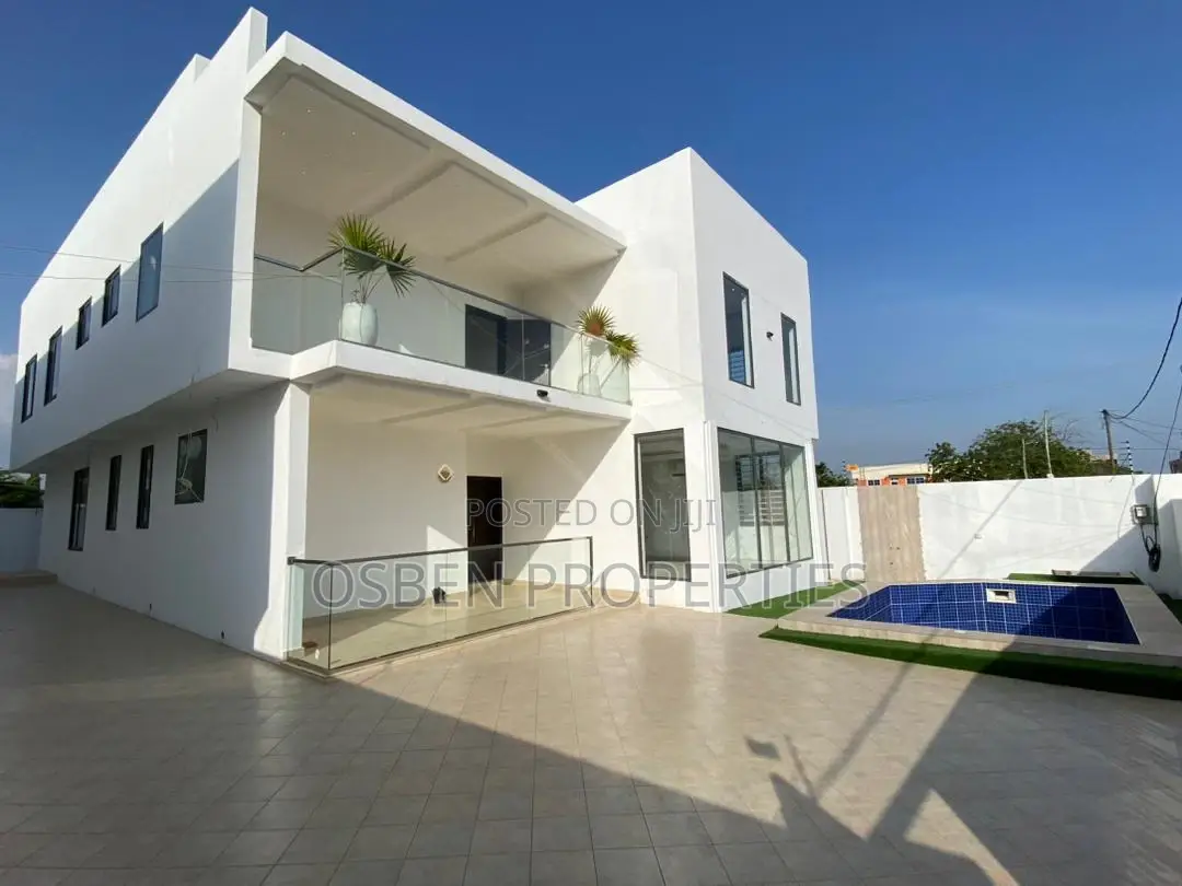 4bdrm Duplex in Pleasant Properties, East Legon for sale