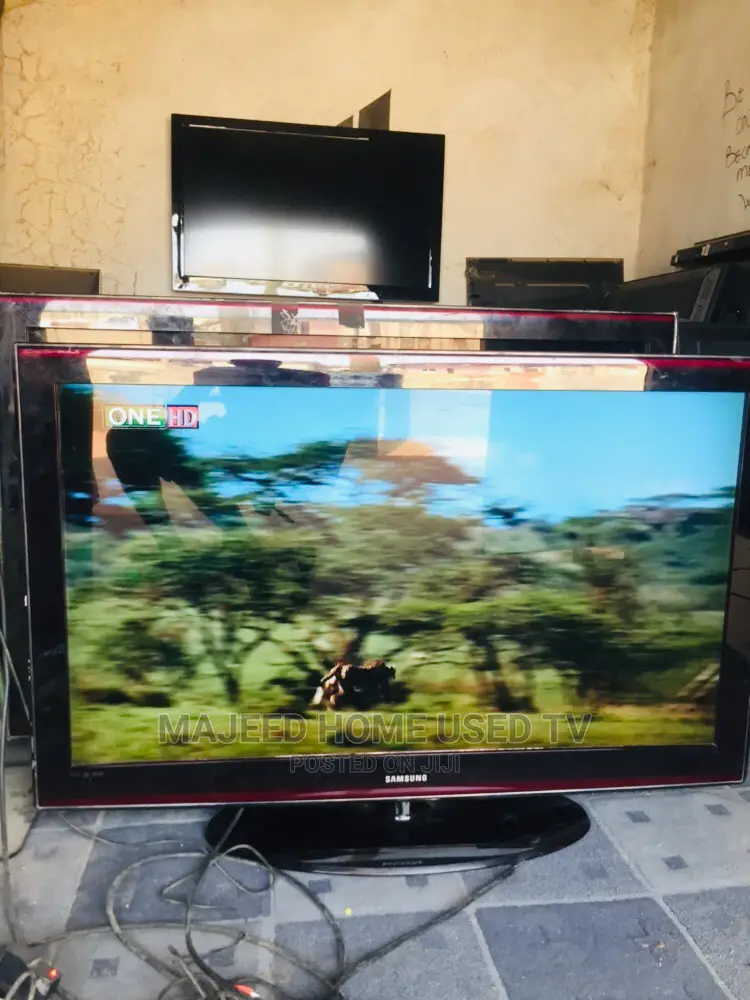 40inches Samsung LCD TV