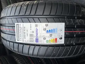 245/45r18 Bridgestone Runflat Driveguard