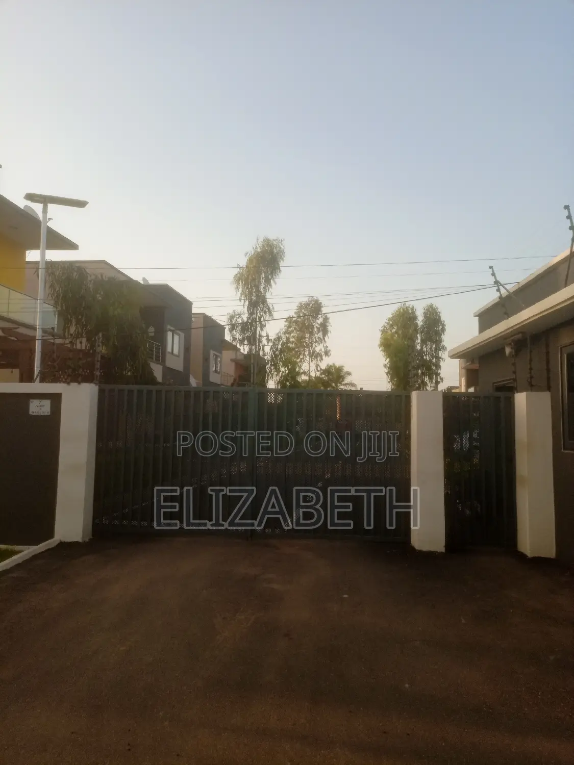 Furnished 4bdrm Townhouse / Terrace in SDA Area for rent