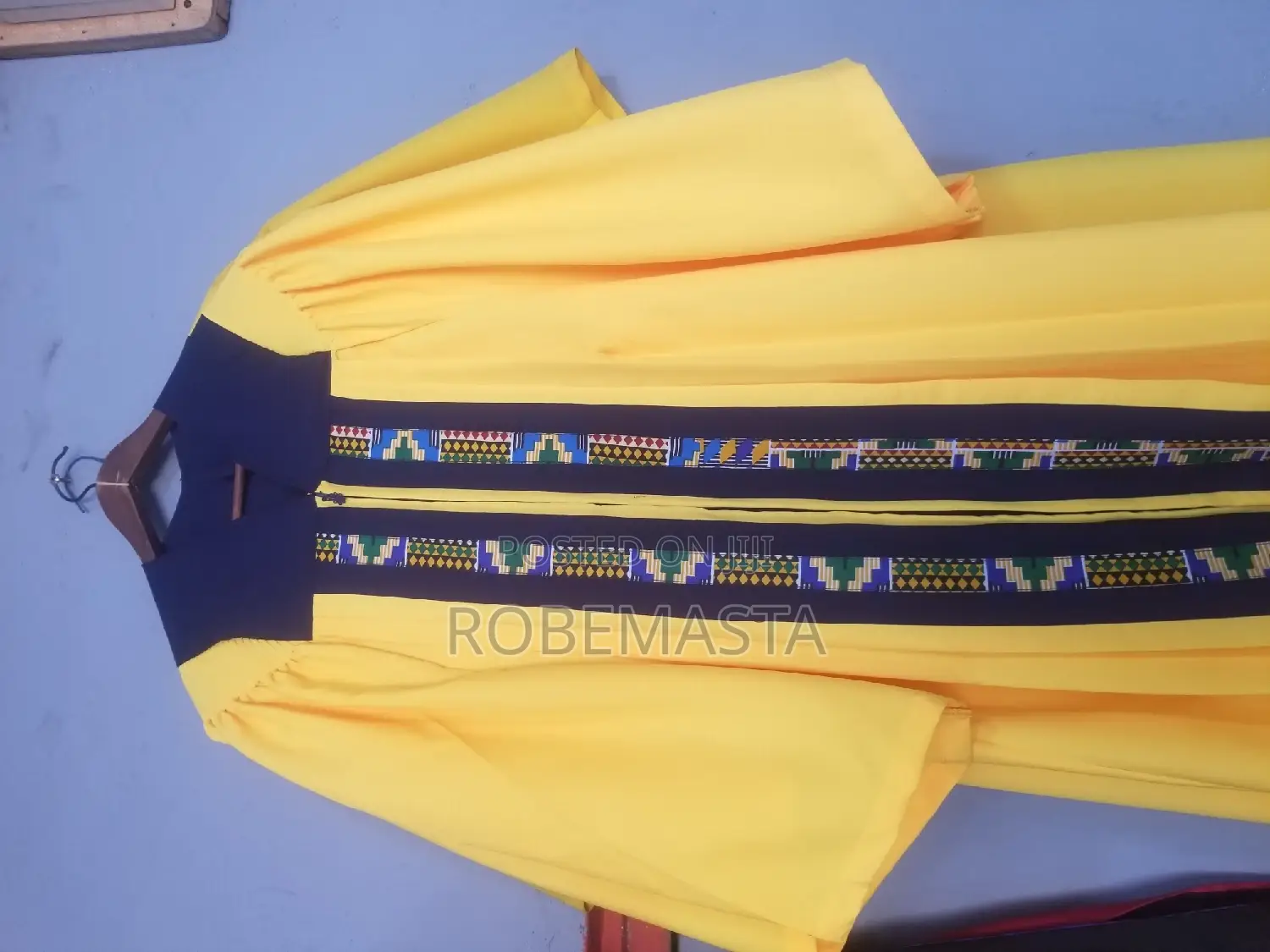 Graduation Gowns and Choir Robes