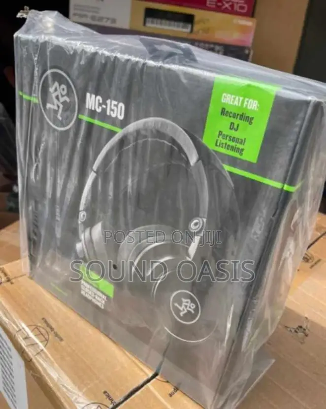 Mackie MC-150 Professional Closed-Back Headphones