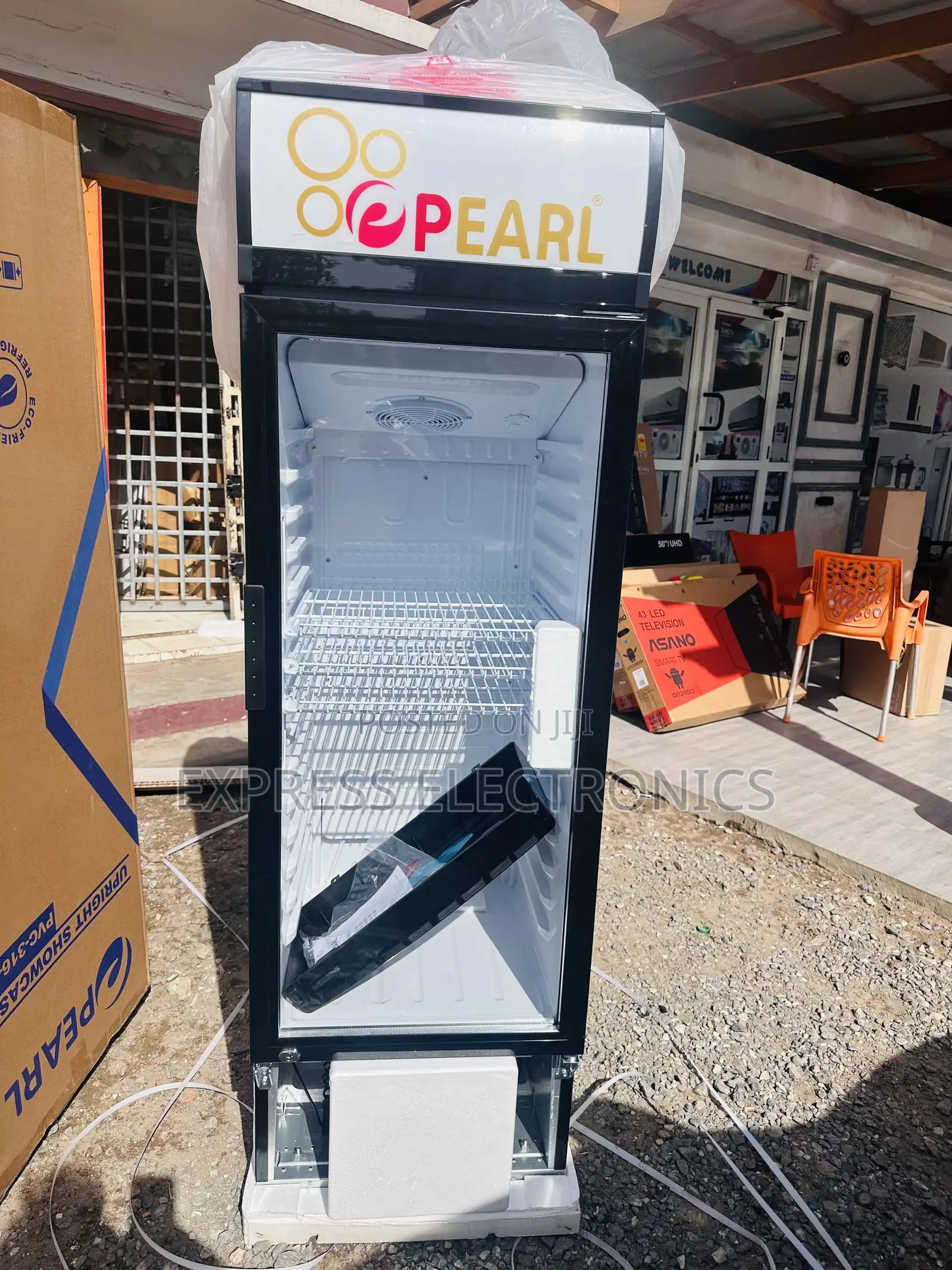 PVC-316 Single Door Pearl