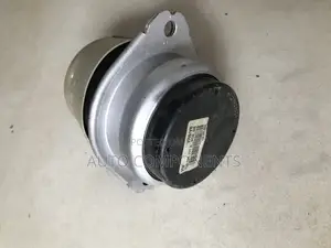 Audi Q7 2018, Volkswagen (VW) Touareg Engine Seat