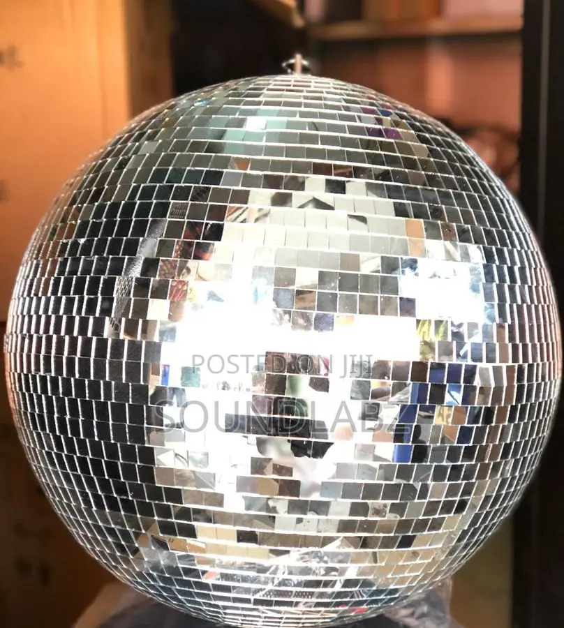Disco Mirror Ball (Silver) - 60x60