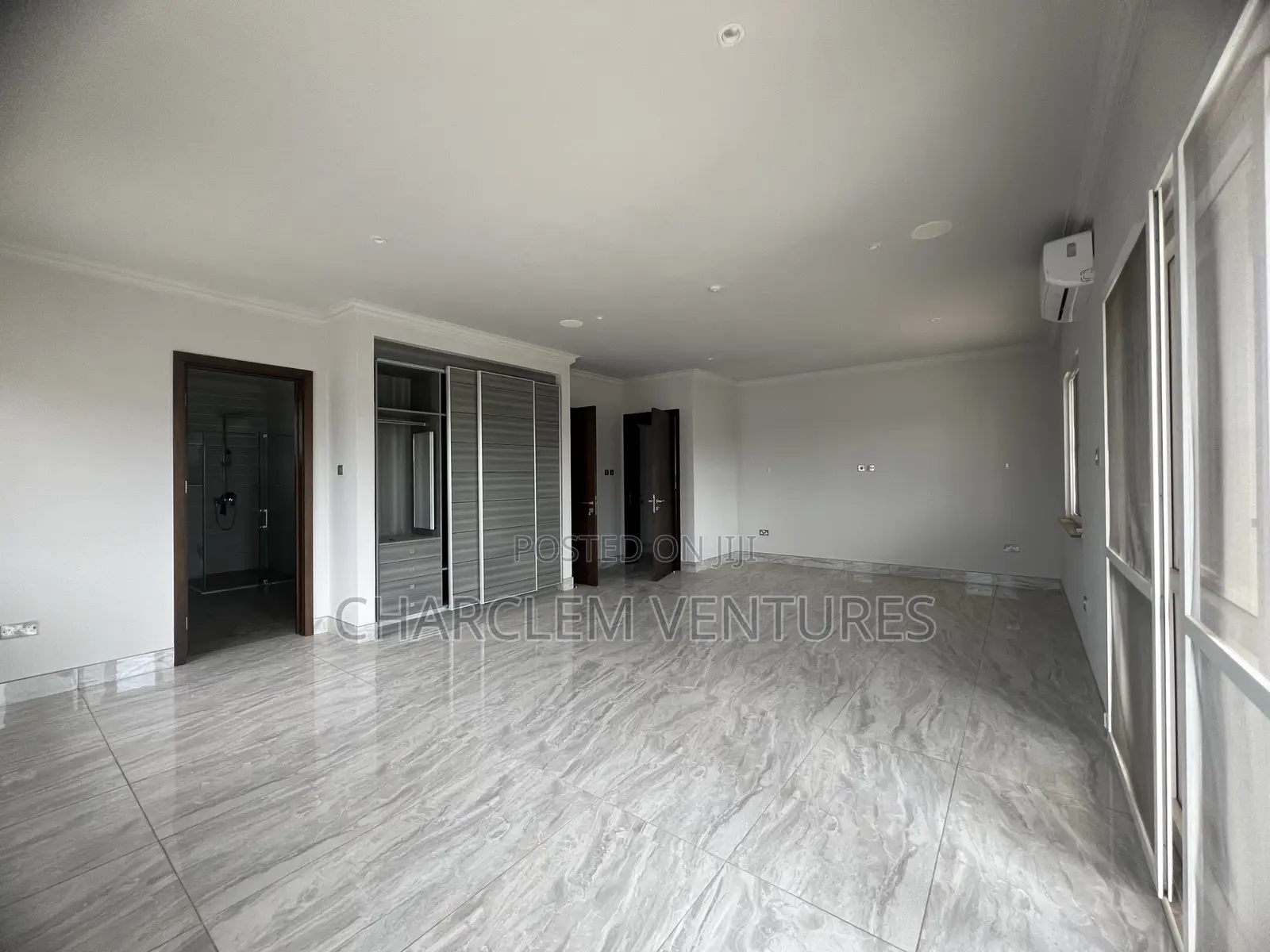 6bdrm House in Charclem Ventures, Accra Metropolitan for rent