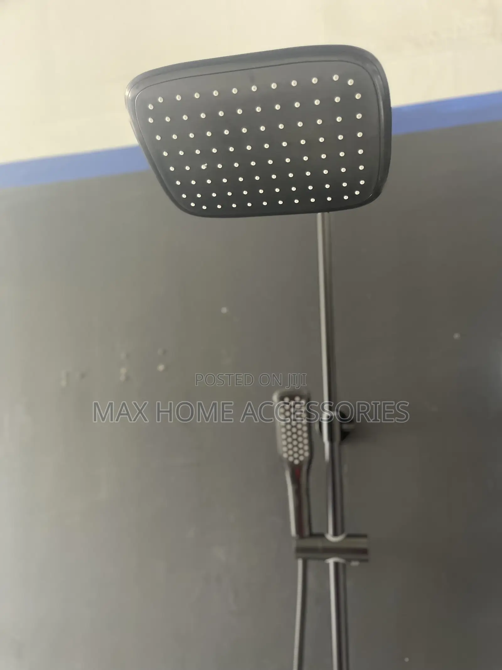 Black Multi Shower
