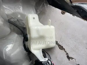 Corolla Water Reservoir Coolant 2009 2010 2011 2012