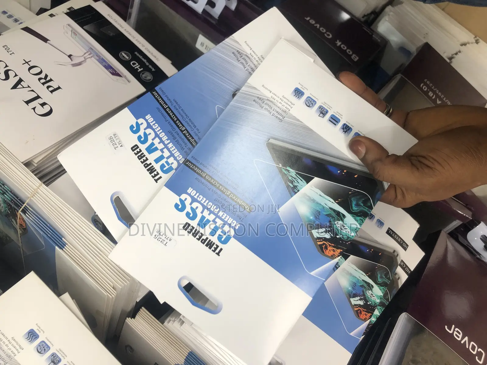 Samsung Tab A7,8.7 Inch Glass. T220/T225