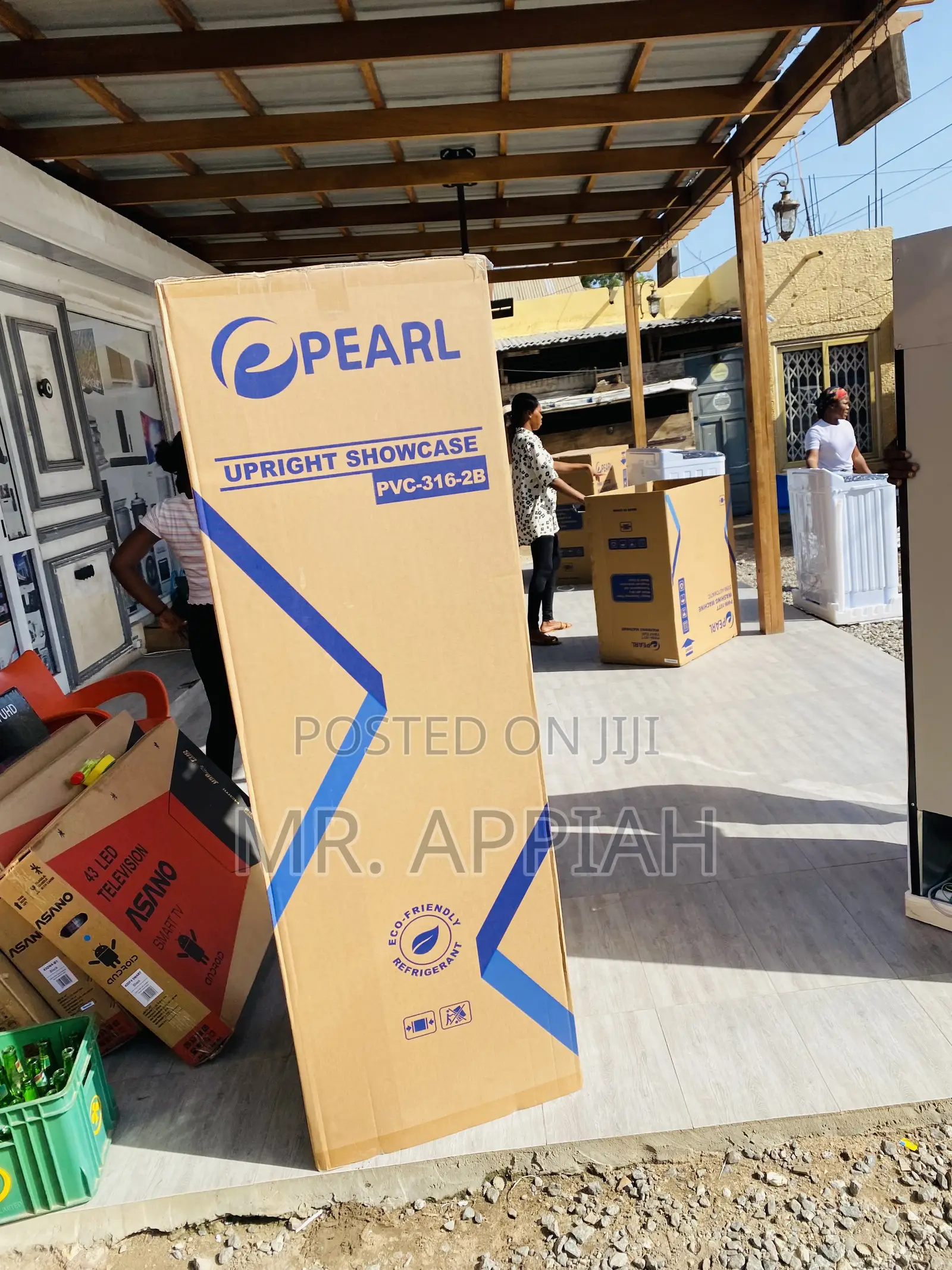 Newly in Stock Pearl PVC 316-2b 1 Door Display Fridge.