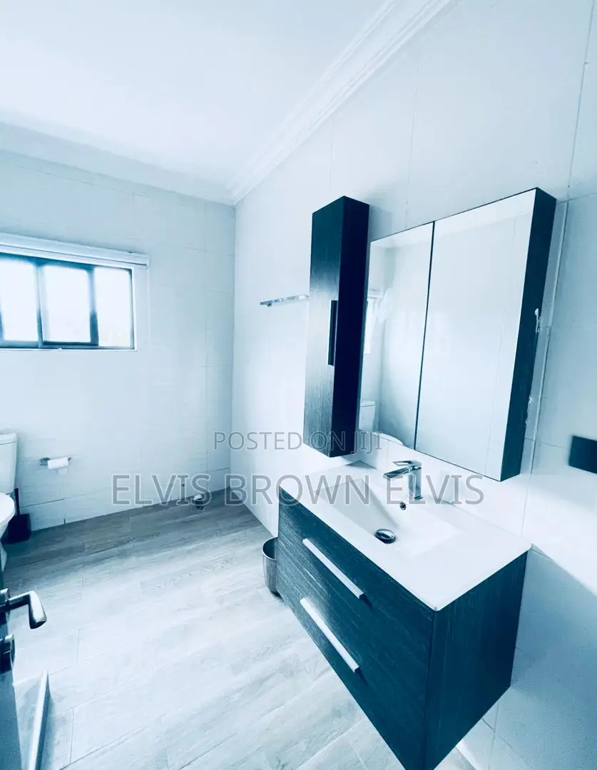 4bdrm House in East Legon Trasacco for sale