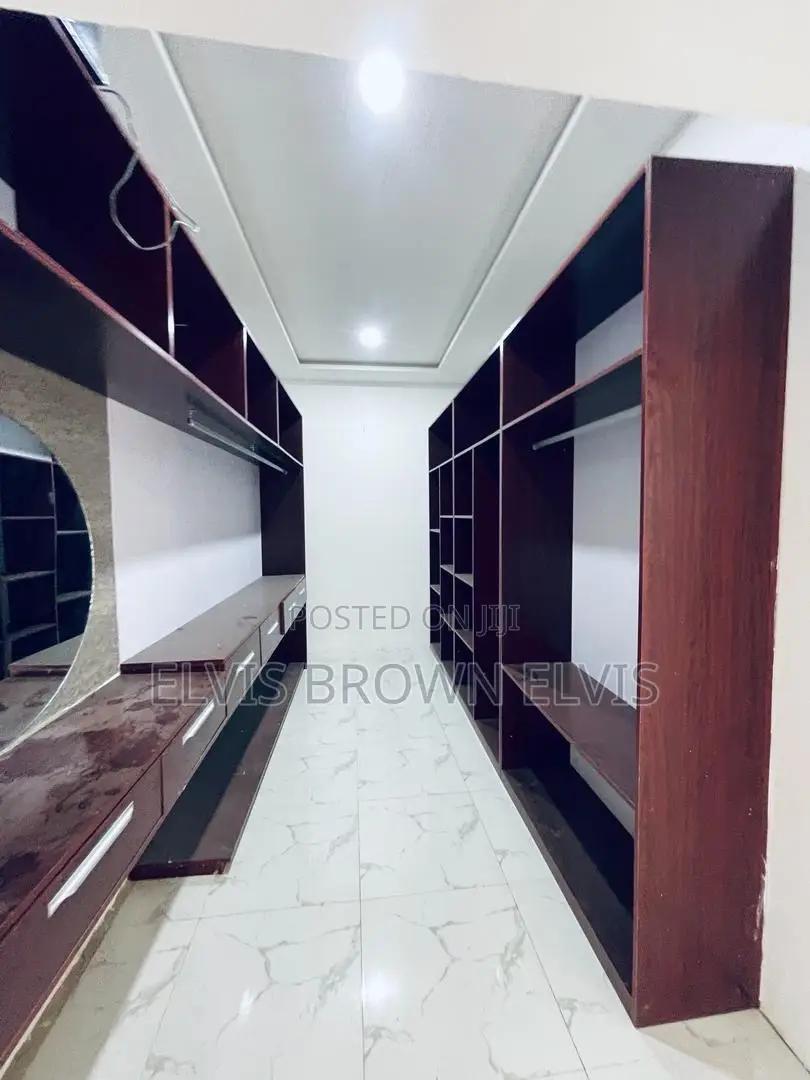 4bdrm Duplex in East Legon Hills, Ashaley Botwe for rent