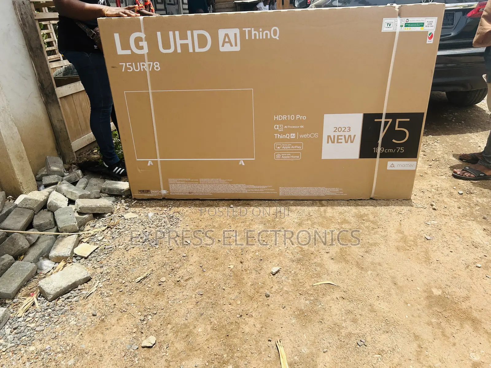 Dynamic Color UHD Smart Glossy 75”UR78 LED Screen 