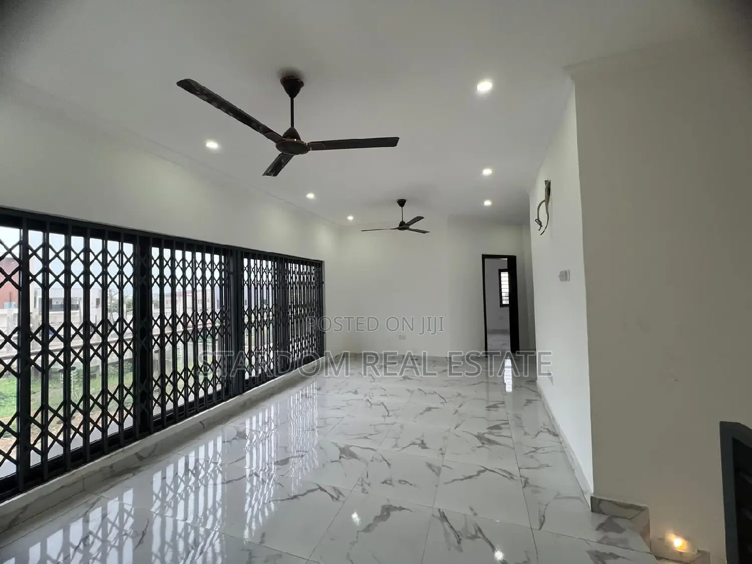 4bdrm Duplex in Tseaddo for rent