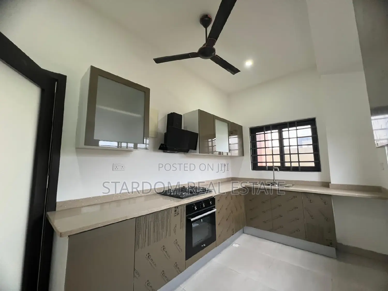 4bdrm Duplex in Tseaddo for rent