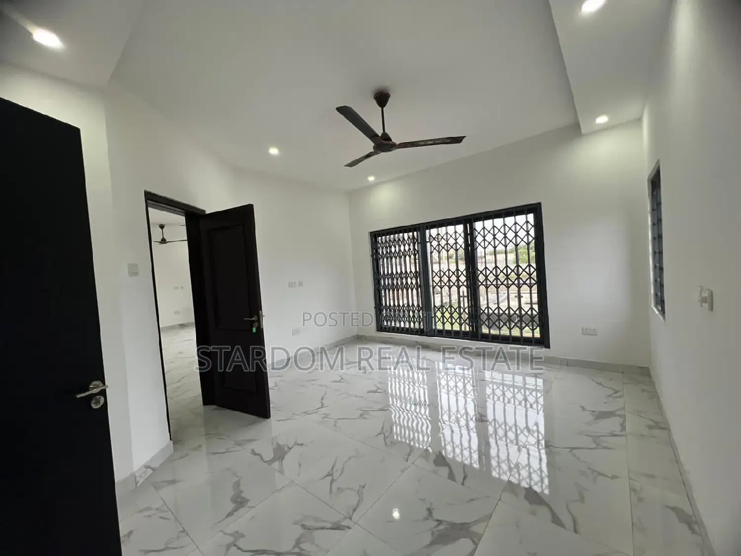 4bdrm Duplex in Tseaddo for rent