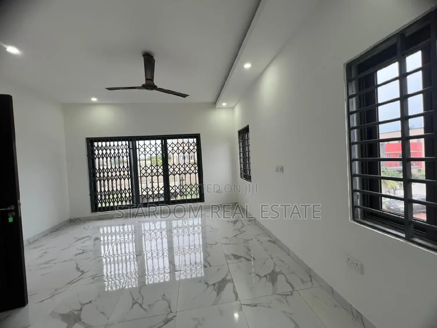 4bdrm Duplex in Tseaddo for rent