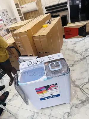 Extremely Well Done Washing Machine 7kg Topload Pearl