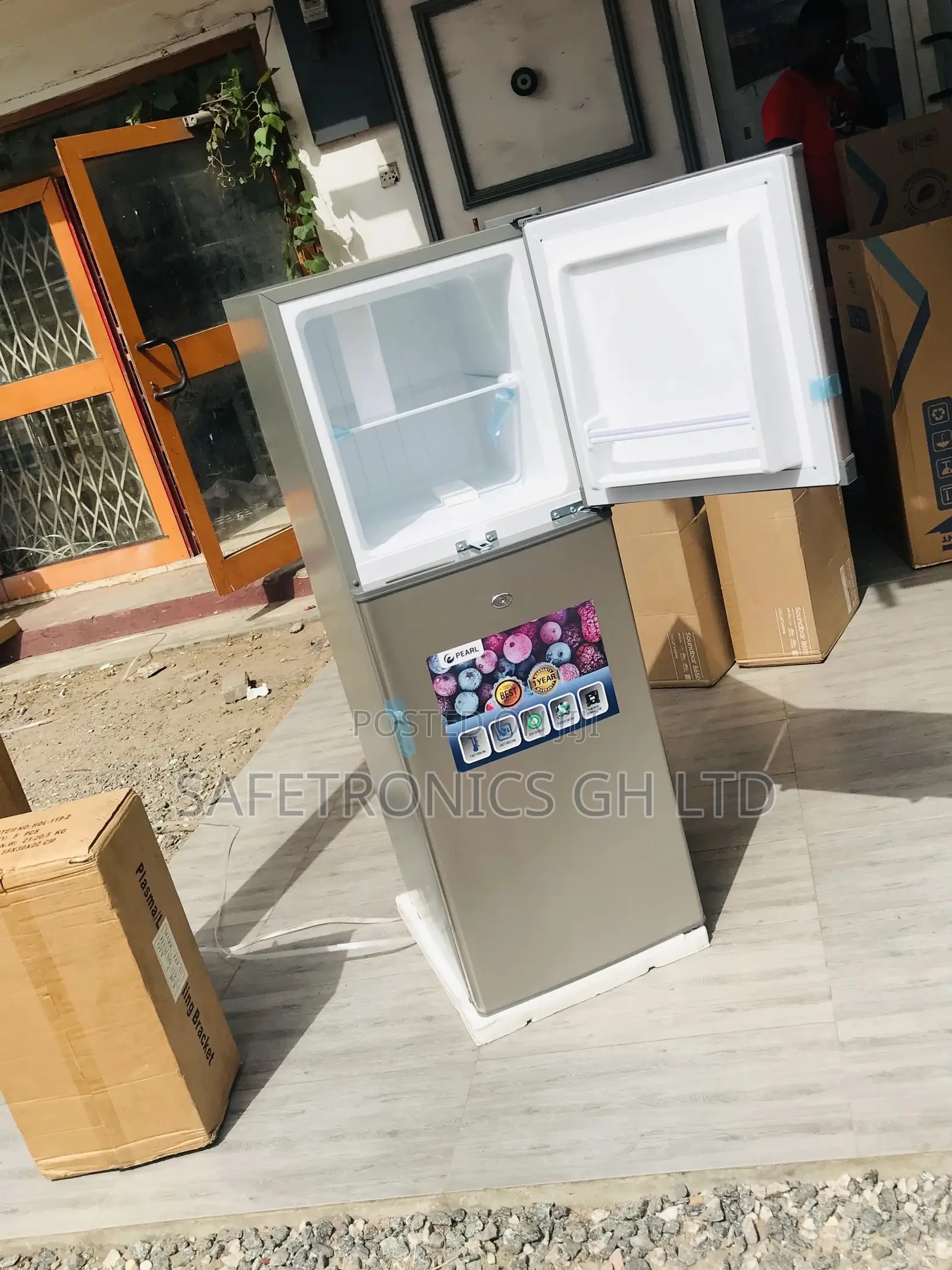 Adjustable Doubledoor PF-217T Topfreezer Pearl Fridge