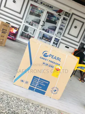 200 Liters Singledoor Electric Pearl PCF-240 Chestfreezer