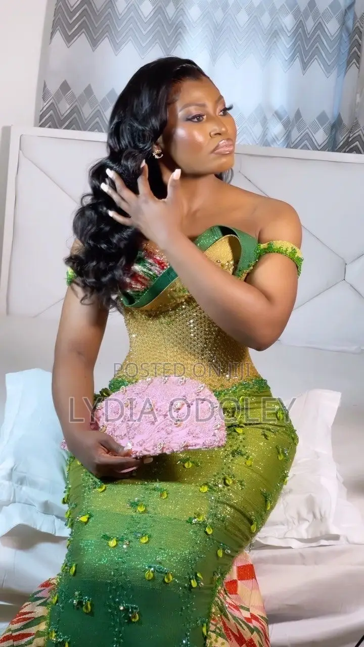 Bridal Kente With Detailed Beading