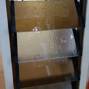 Bronze Karatachi Louvre Glass Dull Edge