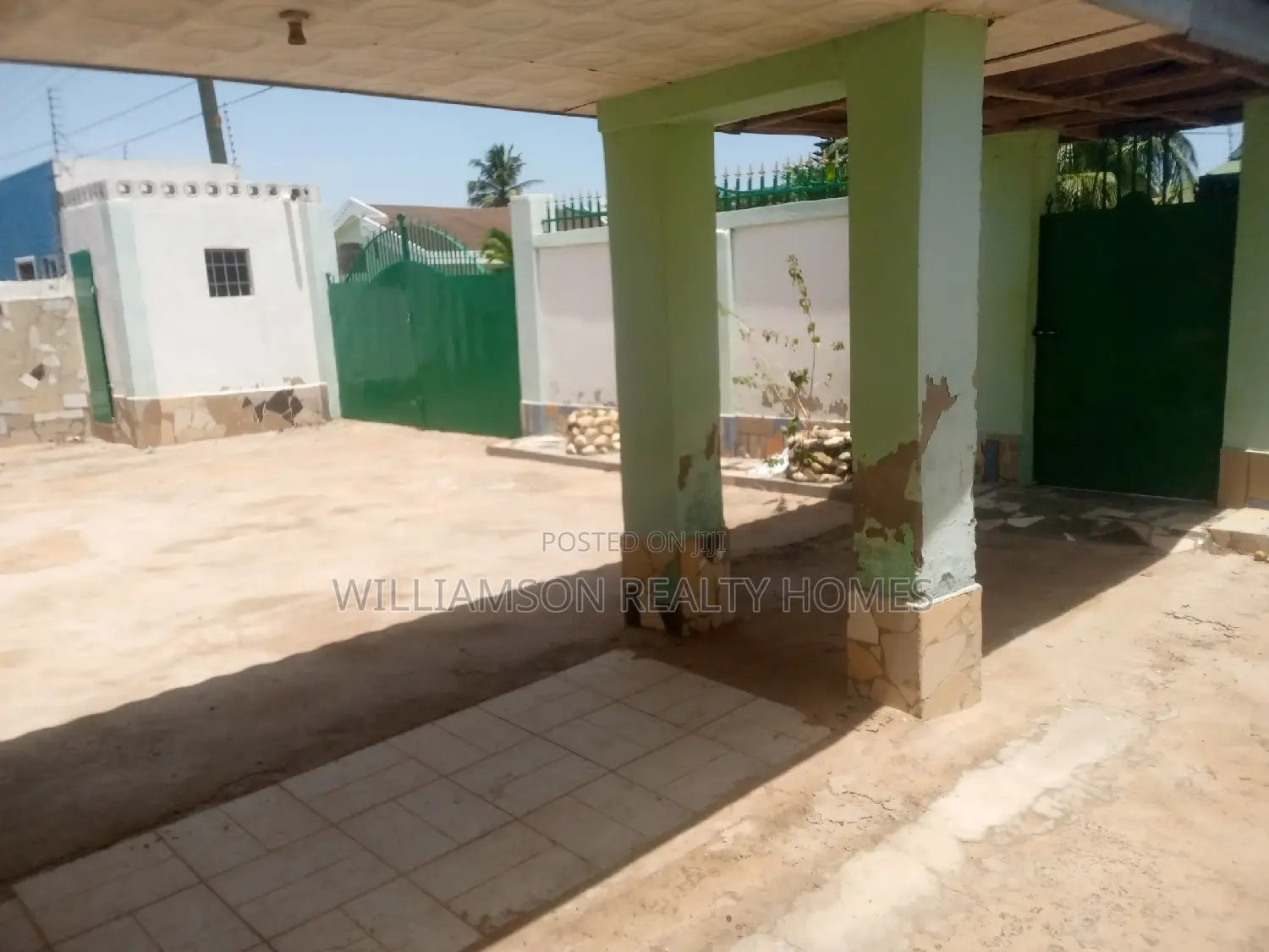 1bdrm Apartment in Community 18 Area, Spintex for rent