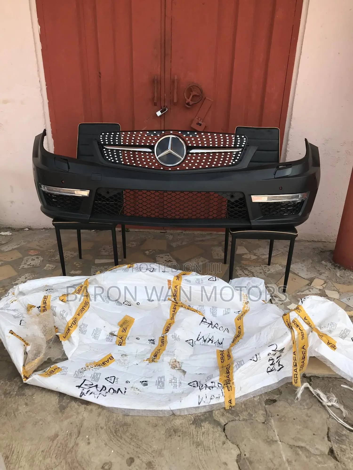 W204 Amg Bumper C63 Available