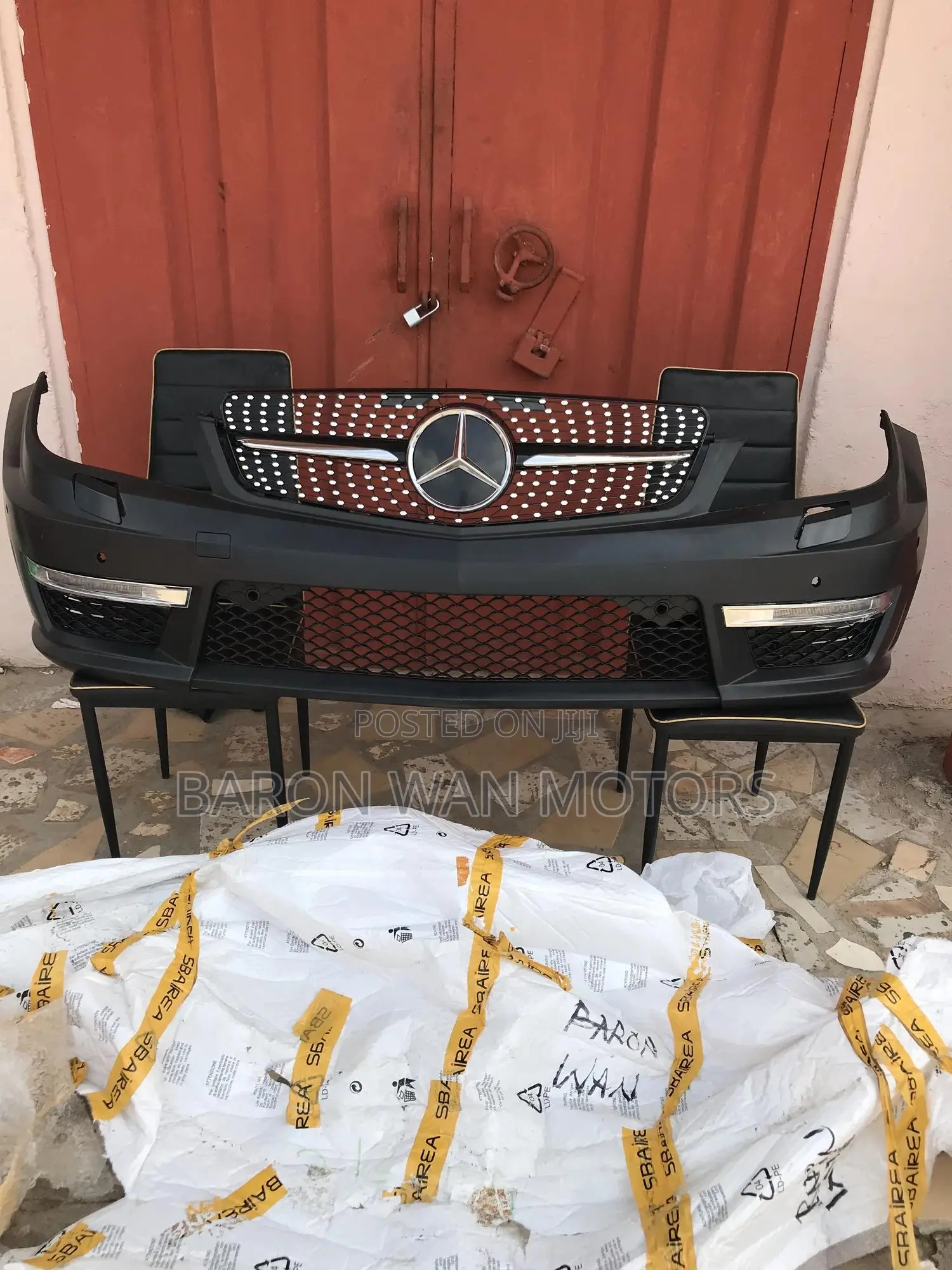 W204 Amg Bumper C63 Available