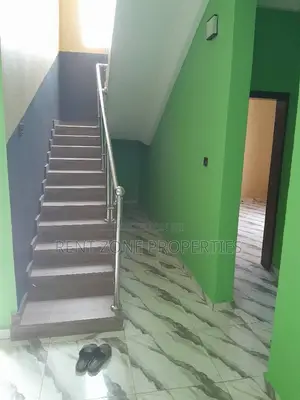4bdrm Duplex in Ofankor for sale