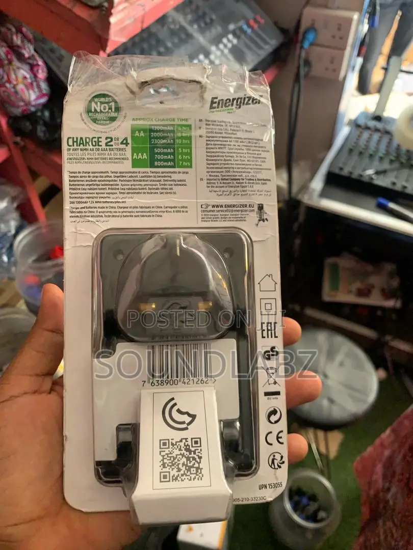 AA Energizer Battery and Charger