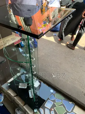 Glass Pulpit (Sleek)