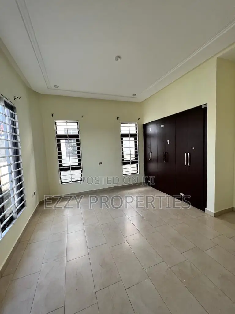 3bdrm Bungalow in Adringanor, Galaxy, Adjiriganor for rent