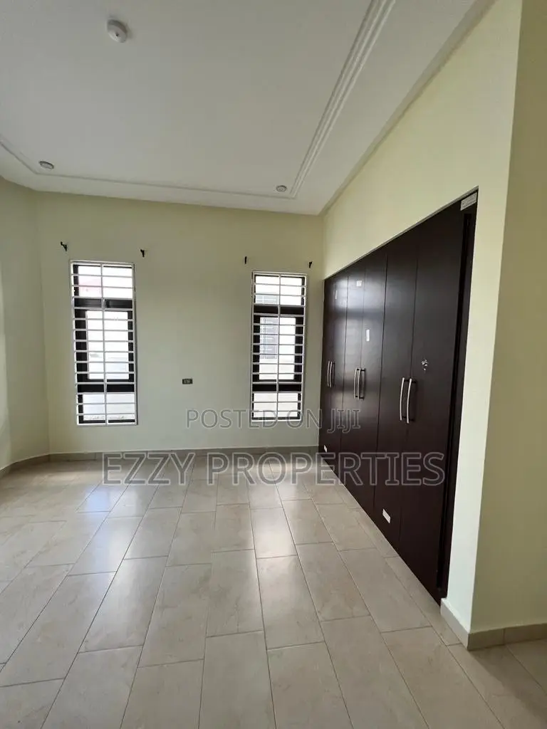 3bdrm Bungalow in Adringanor, Galaxy, Adjiriganor for rent