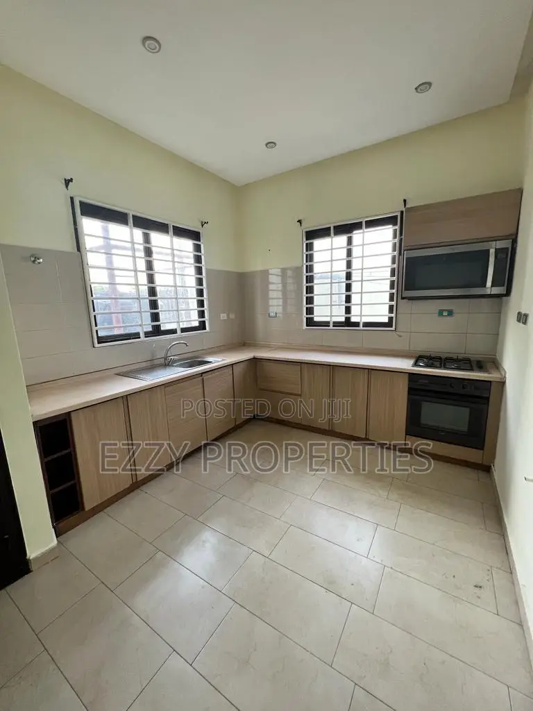 3bdrm Bungalow in Adringanor, Galaxy, Adjiriganor for rent