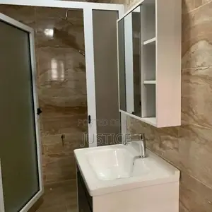 2bdrm Apartment in Adjiringanor, Adjiriganor for rent