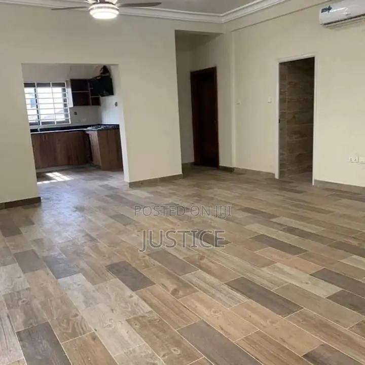 2bdrm Apartment in Adjiringanor, Adjiriganor for rent