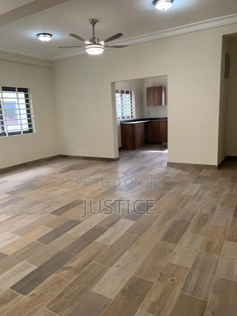 2bdrm Apartment in Adjiringanor, Adjiriganor for rent