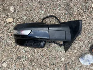 Dodge Ram 1500 Side Mirror